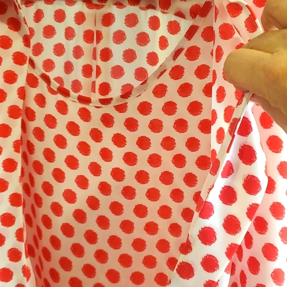INVESTMENTS SIZE 1X BLOUSE ROLL UP SLEEVE. POLKA-DOT PRINT - Picture 3 of 11